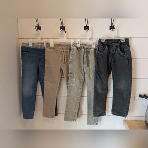 Bundle of 4 elastic waist skinny and straight Jeans, 5T